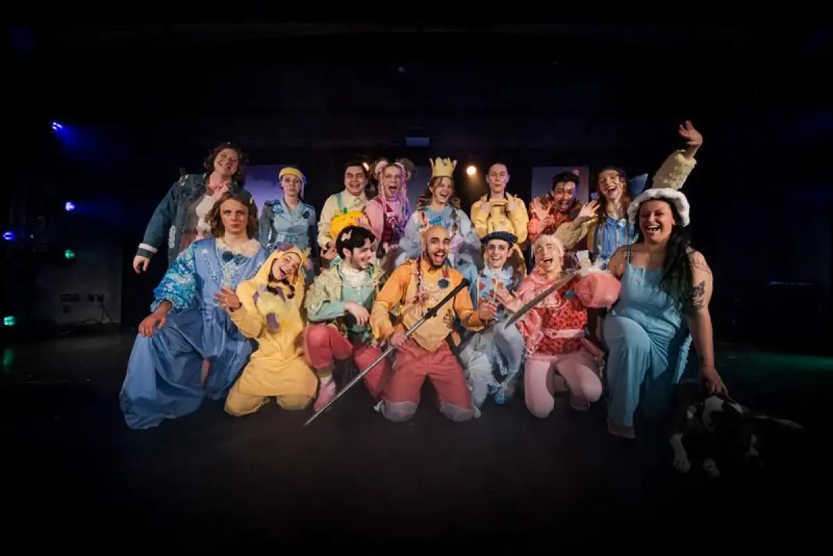 Troupe Citron Bleu pièce Macbett 2024-2025